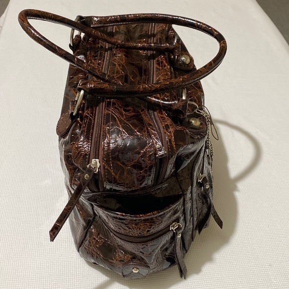 Chenson Brown Leather Patent Faux Croc Pattern Double Zipper Handbag - Picture 7 of 16